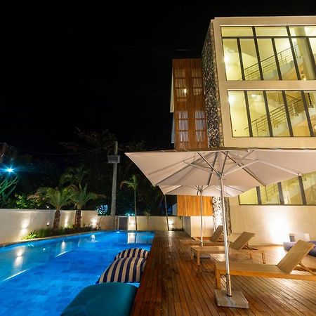 גראנדה באיה One Bay Residence מראה חיצוני תמונה